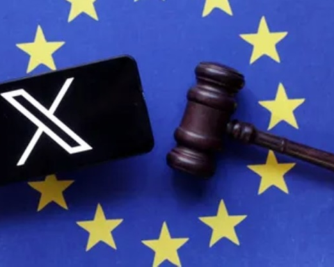 الاتحاد الأوروبي يرد على إيلون ماسك: تصريحات مجنونة وغرامة لإكس