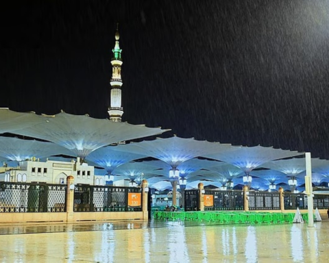 تعليق الدراسة في المدينة المنورة وجامعة طيبة اليوم بسبب الأمطار