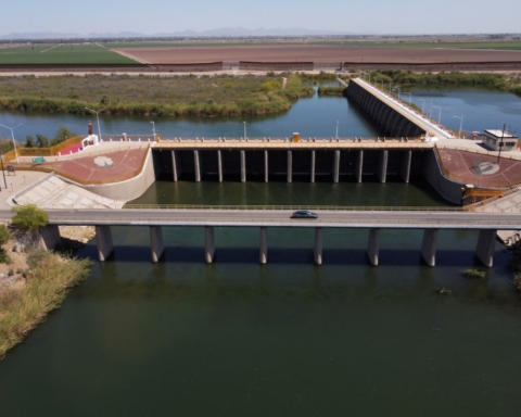 ترامب يهدد المكسيك برسوم جمركية بسبب نزاع المياه