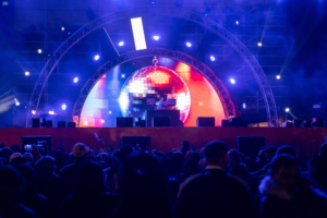 الثقافة الإثيوبية في انسجام عالمي: قهوة وموسيقى بحديقة السويدي