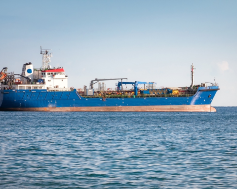 سفينة تركية تتعرض لهجوم روسي في البحر الأسود: التفاصيل الكاملة