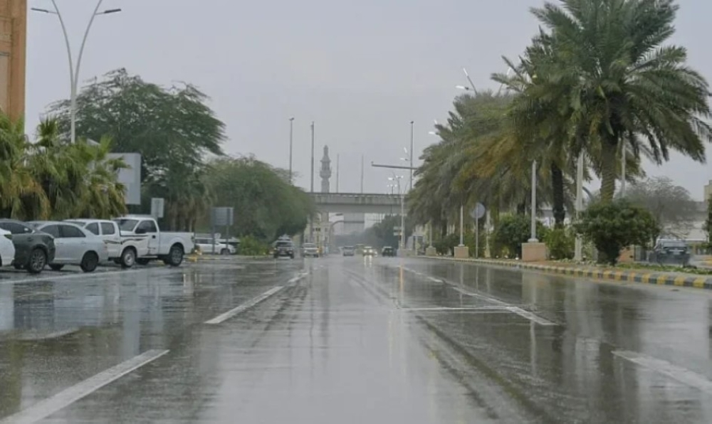 تحذيرات الدفاع المدني: أمطار غزيرة وسيول حتى الخميس