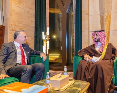 وزير الدفاع السعودي ومستشار بايدن يبحثان جهود السلام بالمنطقة