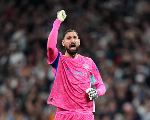 دوناروما يفوز بجائزة ذا بيست 2025 لأفضل حارس مرمى بالعالم