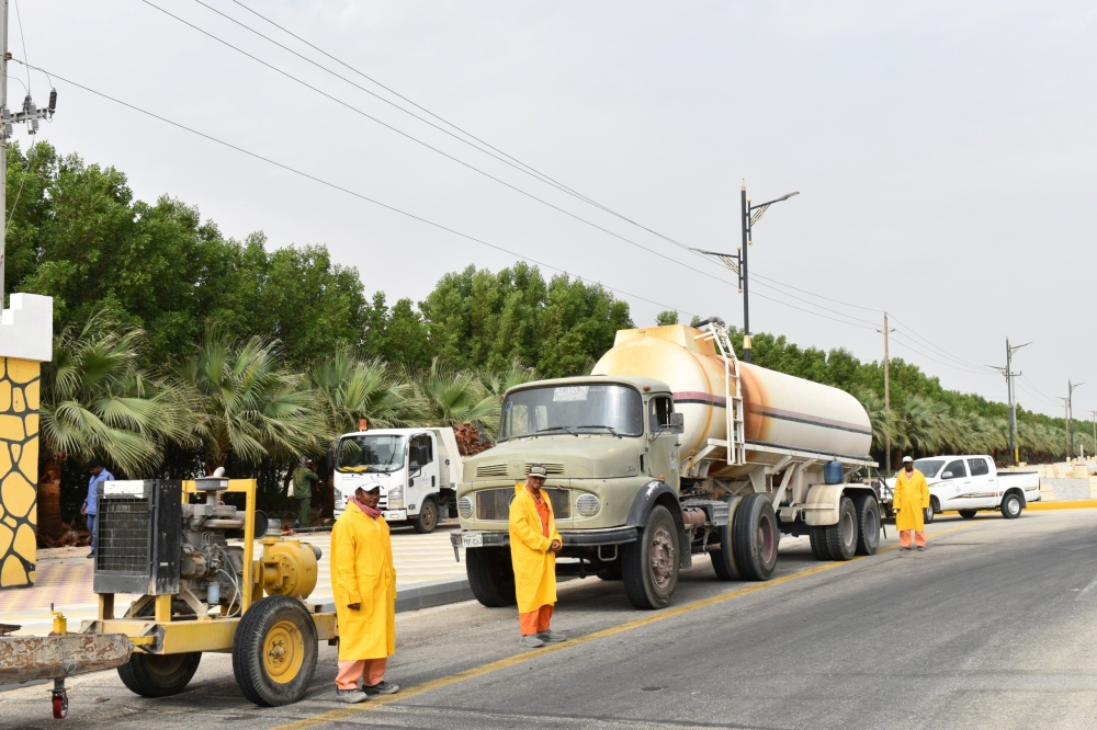 بلدية مليجة تنجح في تصريف مياه الأمطار وتأمين الطرق