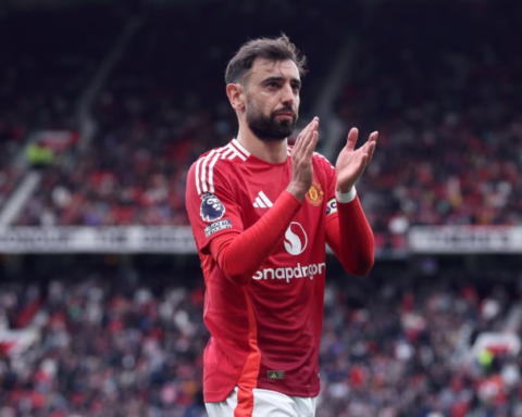 الاتحاد ينافس الهلال على ضم برونو فيرنانديز من مانشستر يونايتد