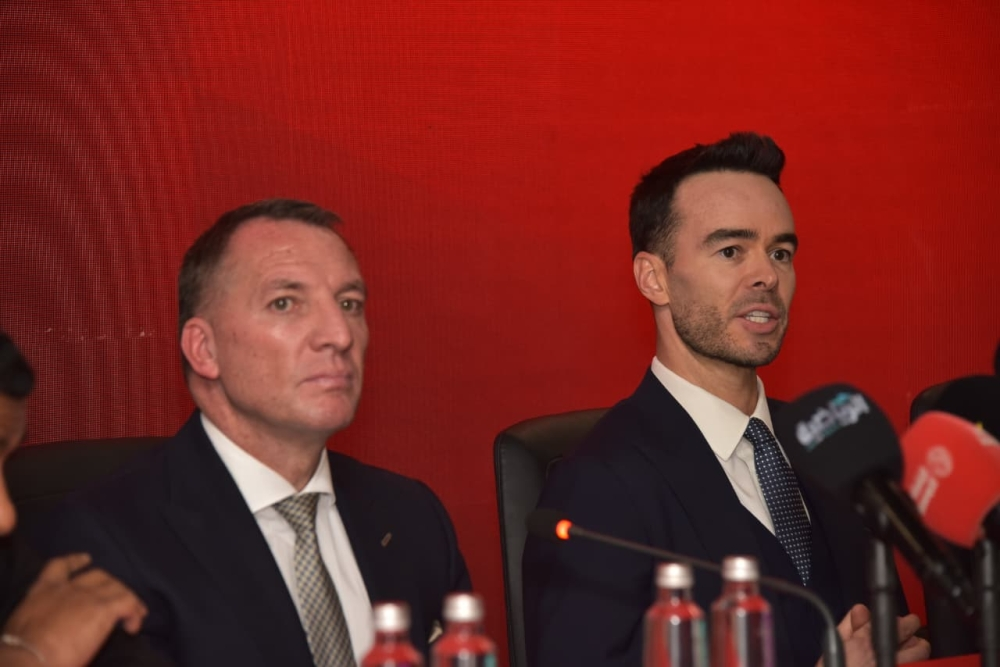 القادسية يقدم بريندان رودجرز مدرباً جديداً في دوري روشن