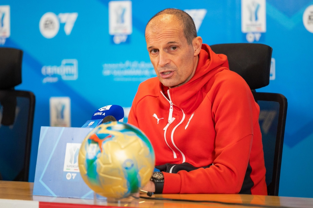 ميلان ونابولي: أليغري يحدد مفتاح الفوز في السوبر الإيطالي