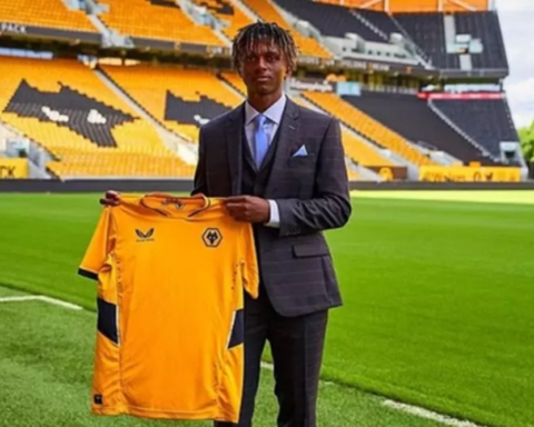 وفاة لاعب وولفرهامبتون السابق إيثان ماكلويد بحادث سير