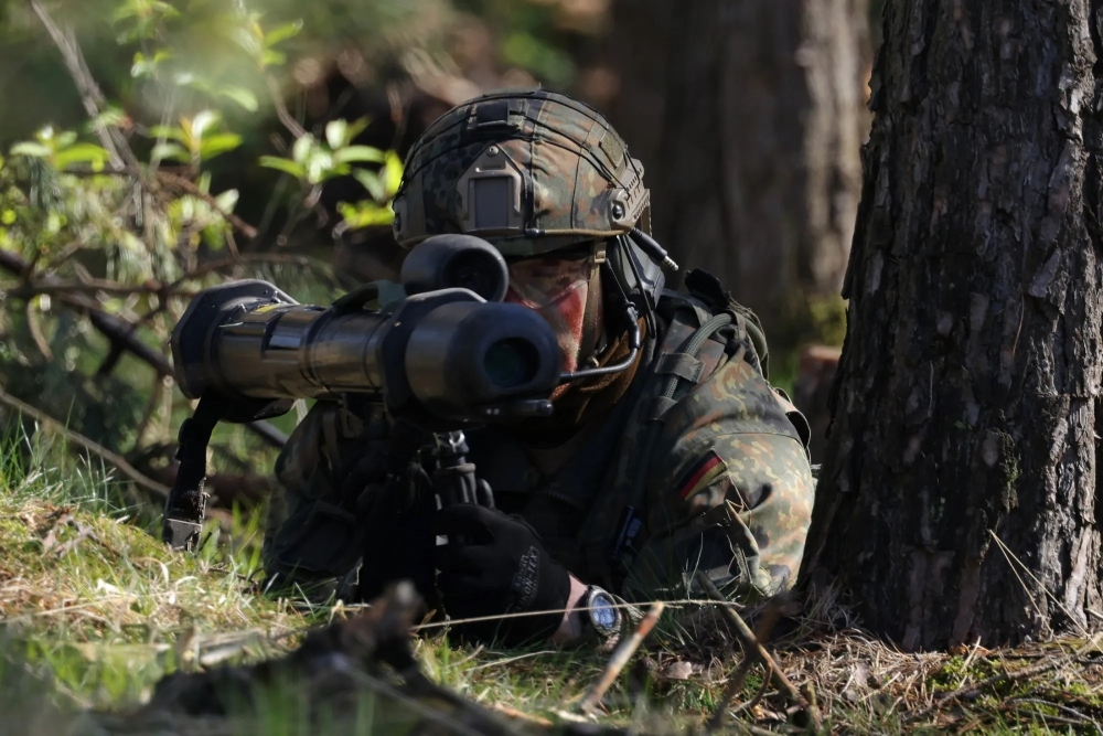 ميزانية الدفاع الأمريكية: الشيوخ يقر 901 مليار دولار