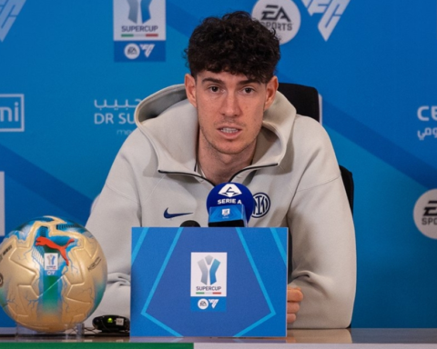 باستوني: إنتر ميلان يطمح لحصد لقب كأس السوبر الإيطالي