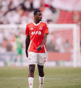 الأهلي يضم ريكاردو ماتياس ويستغني عن محترفه في الشتاء