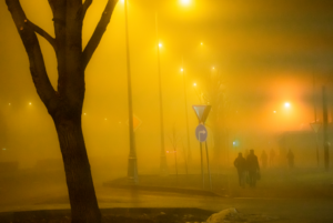 تنبيهات الأرصاد: ضباب كثيف يغطي 10 مناطق سعودية اليوم