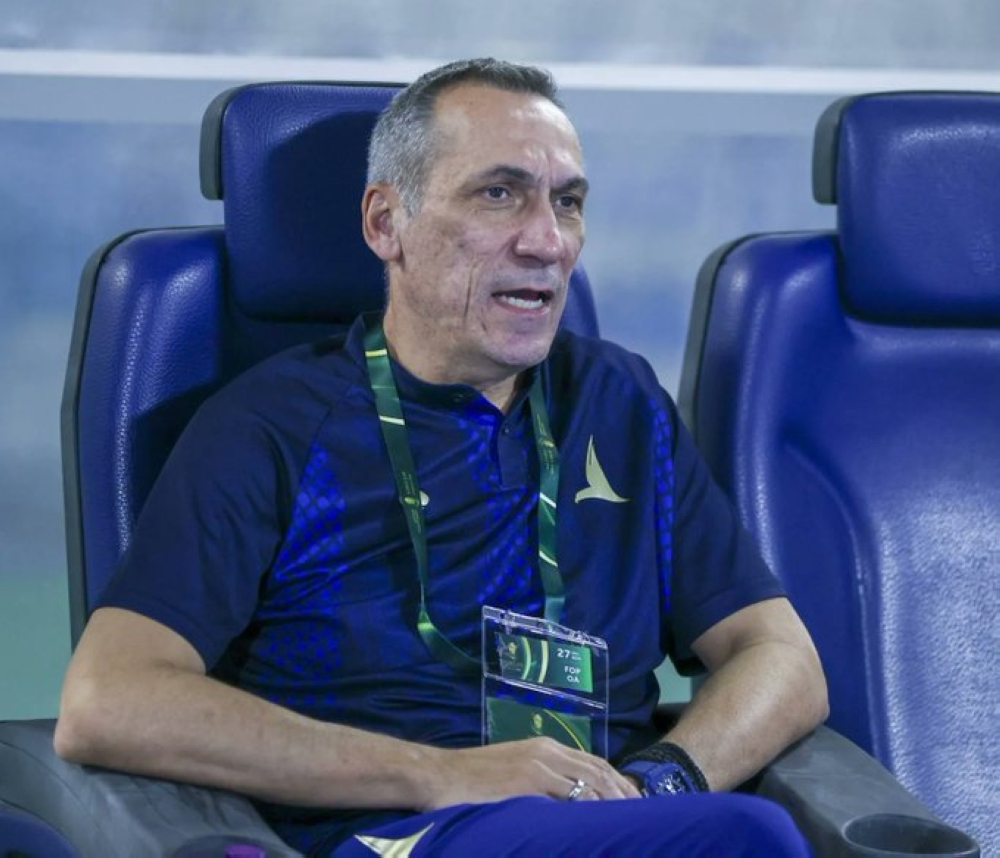 تشكيل الخليج ضد الهلال.. عودة جوشو كينغ وكنبه لدعم دونيس