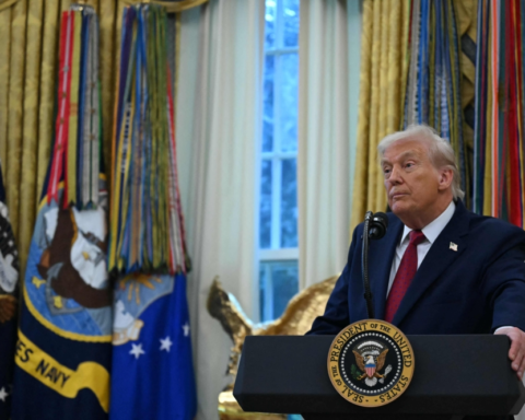 ترامب يعلن رداً قاسياً ضد داعش في سوريا بعد هجوم تدمر