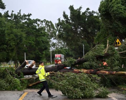 الصين تجدد الإنذار الأزرق للعواصف والرياح الشديدة