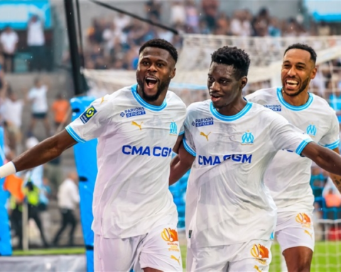 جماهير مارسيليا تقاطع كأس الأبطال في الكويت ضد سان جيرمان