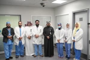 استئصال أورام القولون بالروبوت الجراحي في مكة: إنجاز طبي جديد