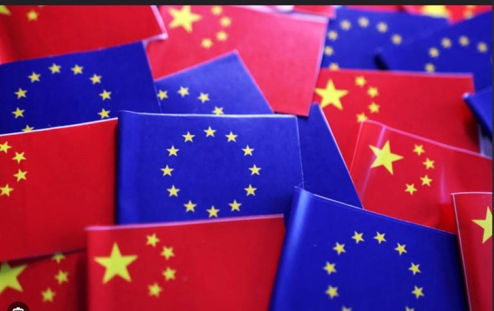 الصين تفرض رسومًا على الألبان الأوروبية تصل لـ 42.7%