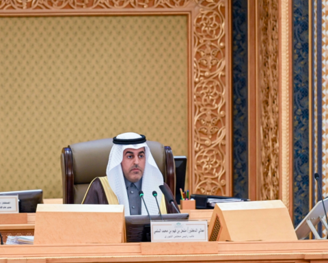 الشورى يوجه بتطوير جامعة الملك خالد والكليات التطبيقية