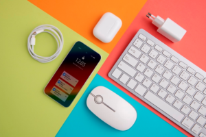 تغريم آبل 115 مليون دولار في إيطاليا بتهمة الاحتكار