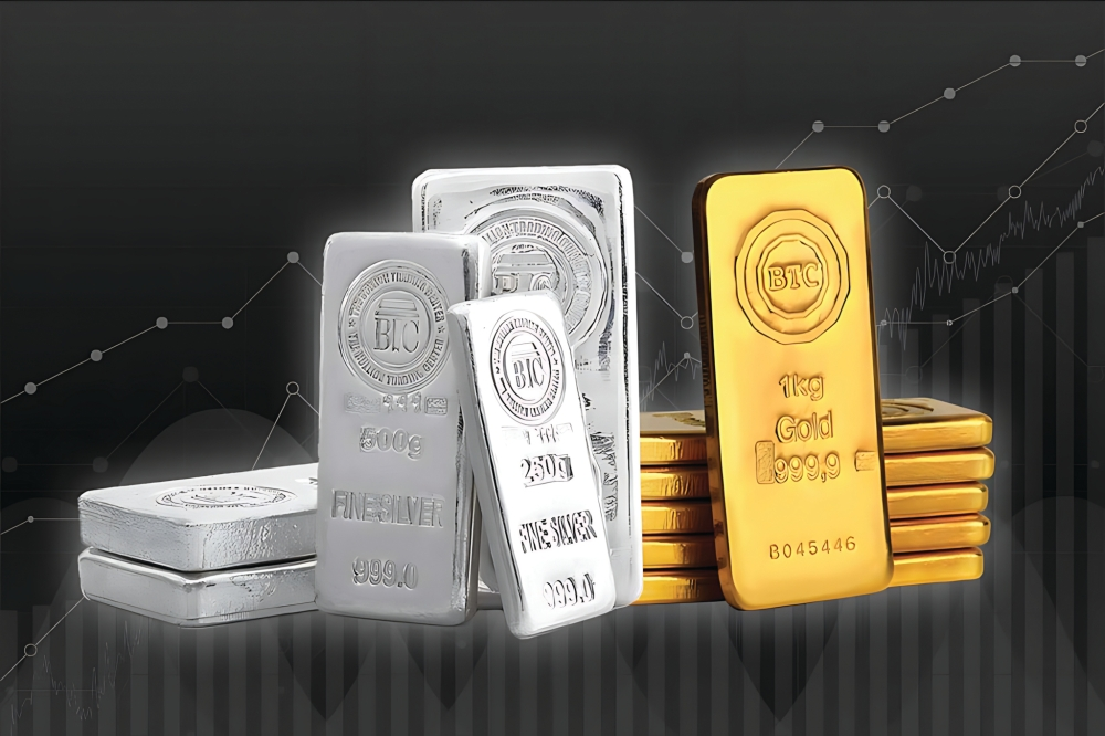 الذهب يسجل أعلى مستوى تاريخي والفضة تواصل قفزاتها