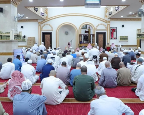 الشؤون الإسلامية: برامج توعية المعتمرين بلغات عالمية لموسم 1447