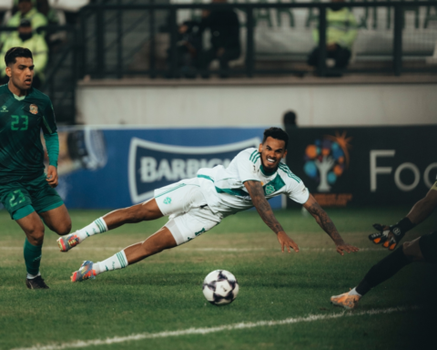 تقييم نجوم الأهلي أمام الشرطة العراقي: إيبانيز الأفضل وتوني يتألق