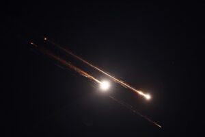 إيران: البرنامج الصاروخي دفاعي وخط أحمر لا يقبل التفاوض