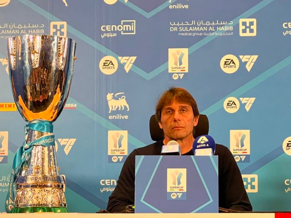 نابولي بطلاً للسوبر الإيطالي في السعودية وتصريحات كونتي