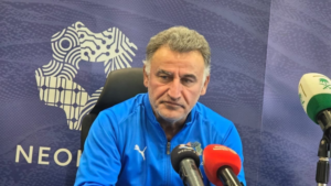 غالتييه يتحدث عن إصابات نيوم قبل لقاء النجمة في الدوري