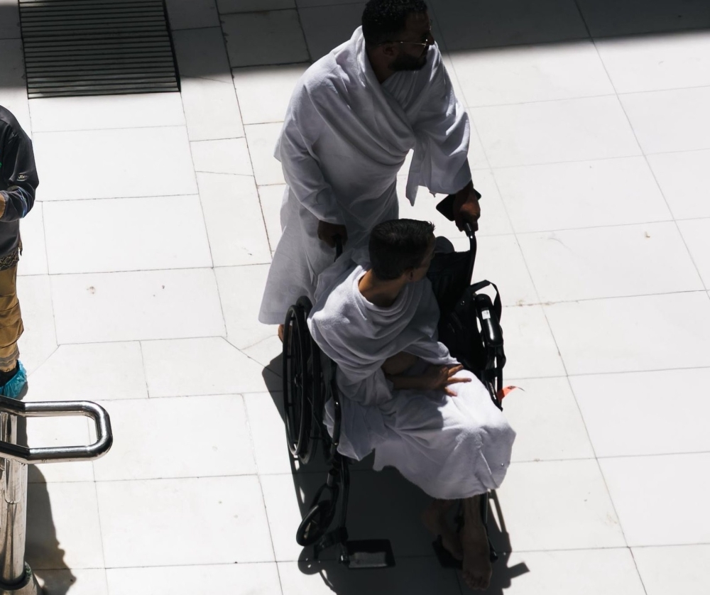 مسارات خاصة لكبار السن وذوي الإعاقة بالمسجد الحرام