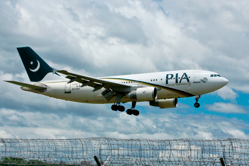 باكستان تتلقى 3 عروض لخصخصة الخطوط الجوية في صفقة تاريخية