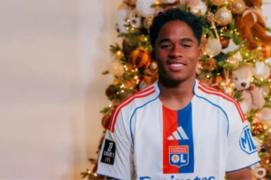 إندريك ينتقل إلى ليون الفرنسي معاراً من ريال مدريد