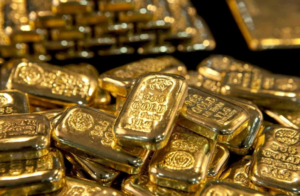 أسعار الذهب تتجاوز 4500 دولار وسط توترات جيوسياسية