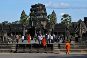 محادثات كمبوديا وتايلاند لإنهاء النزاع الحدودي وتثبيت الهدنة