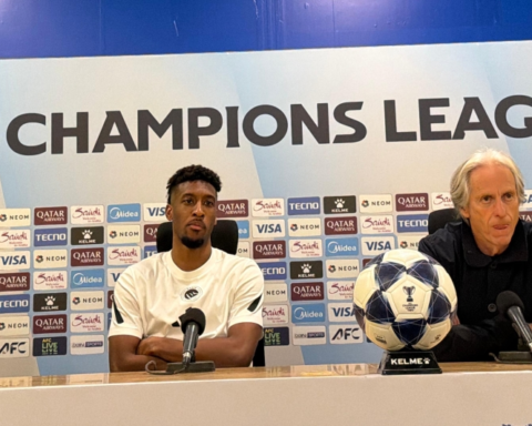 جيسوس يشيد بأداء النصر والعمري بعد الفوز على الزوراء