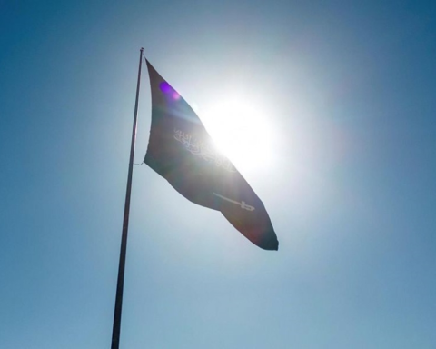 السعودية ترفض تحركات الانتقالي في حضرموت وتدعم مجلس القيادة