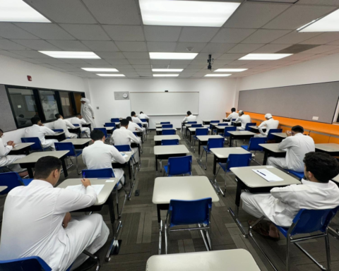 التعليم السعودية: منع دمج الفصول وضبط الانضباط قبل الاختبارات