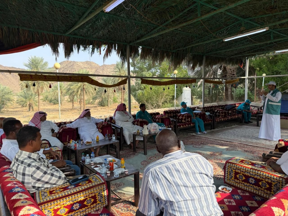 وقاء يكافح فيروس تجعد الطماطم البني في الجموم بورشة متخصصة