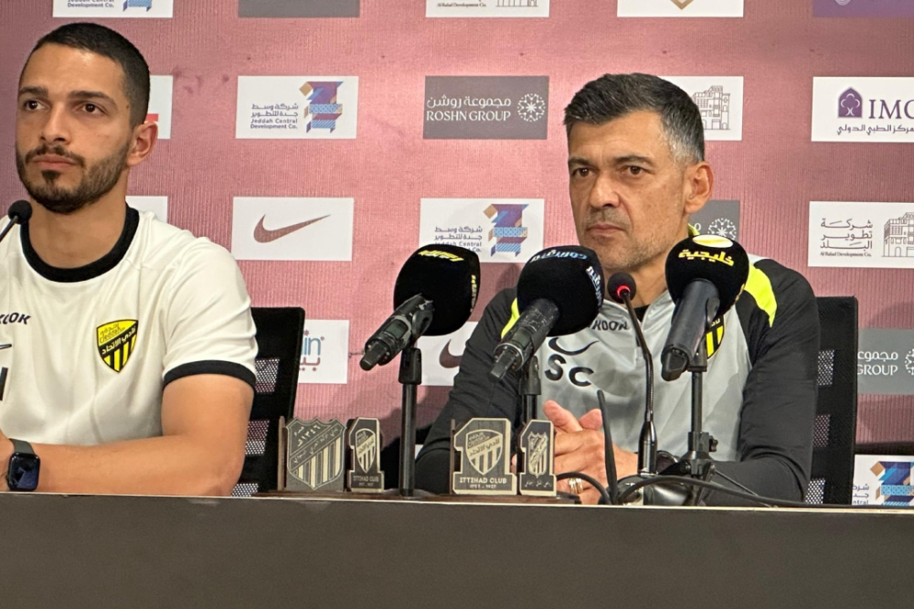 كونسيساو يوضح سبب تغيير مركز فابينهو وموعد مباراة الاتحاد والشباب