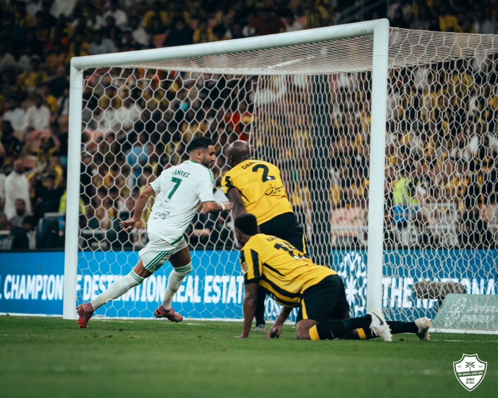 عقوبات نادي الاتحاد: غرامة 200 ألف وتعليق منع الجماهير