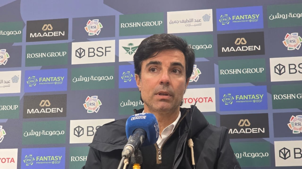 ماريو سيلفا يتحدى الإقالة من النجمة بعد خسارة نيوم