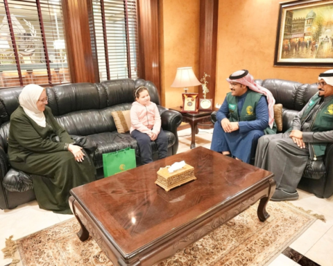 مركز الملك سلمان يتكفل بعلاج طفلة من غزة في الأردن
