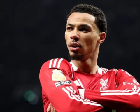 سر تألق إيكيتيكي مع ليفربول وتصريحات أرنه سلوت