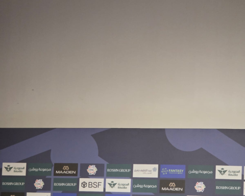 إنزاغي يحلل فوز الهلال على الخليج ويحسم مستقبل نيفيز