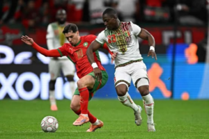 ملخص مباراة المغرب ومالي في أمم أفريقيا: تعادل إيجابي وصدارة