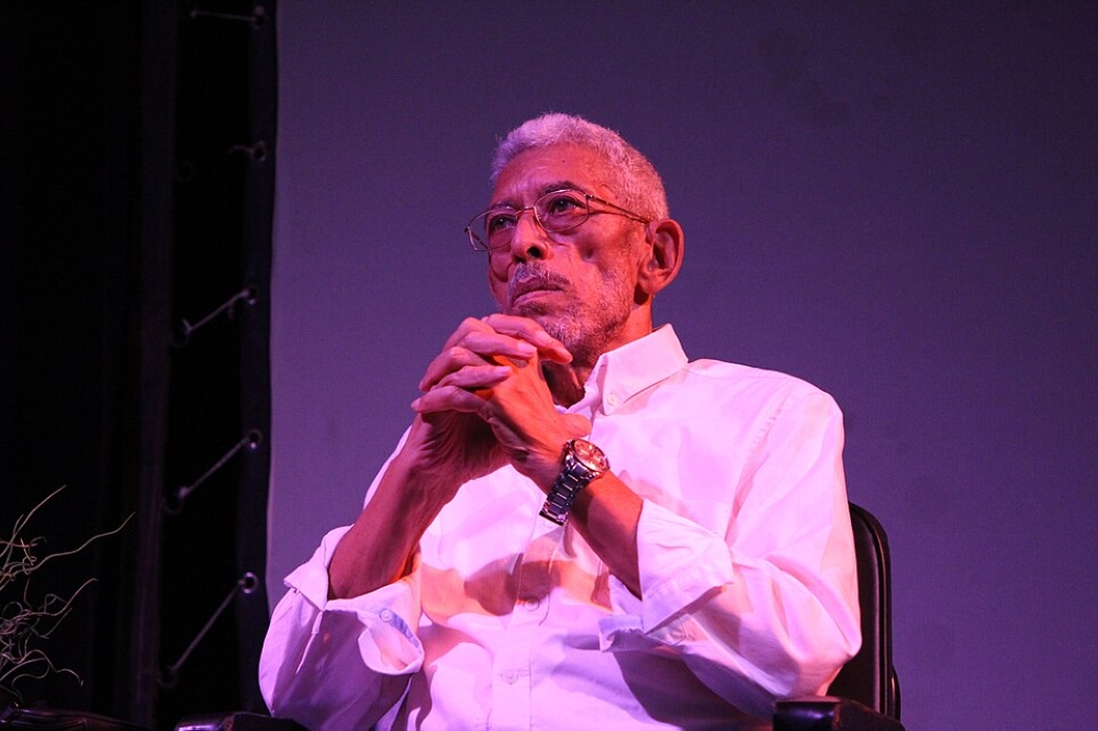 وفاة المخرج داوود عبدالسيد.. وداعاً فيلسوف السينما المصرية