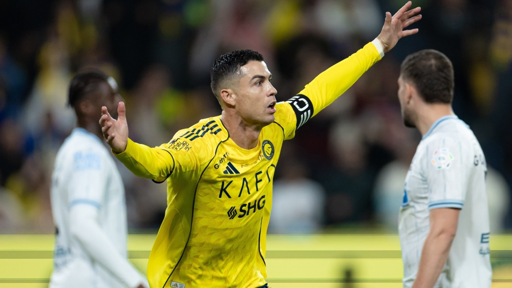 ترتيب هدافي دوري روشن: رونالدو يتصدر القائمة بثنائية الأخدود