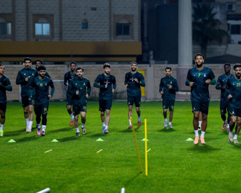 الخليج يواجه الفتح في افتتاح الجولة 12 من دوري روشن